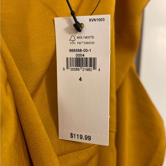 Banana Republic maxi dress, yellow, NWT Sz 4 wedding guest or bridesmaid - Picture 8 of 12